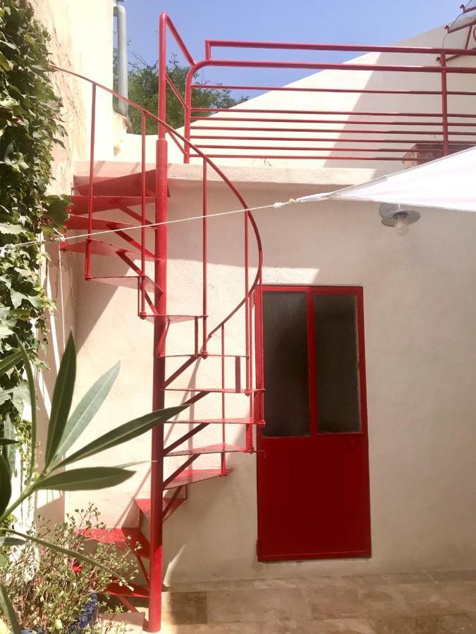 Gite Avignon Bougainvillier Esterno foto